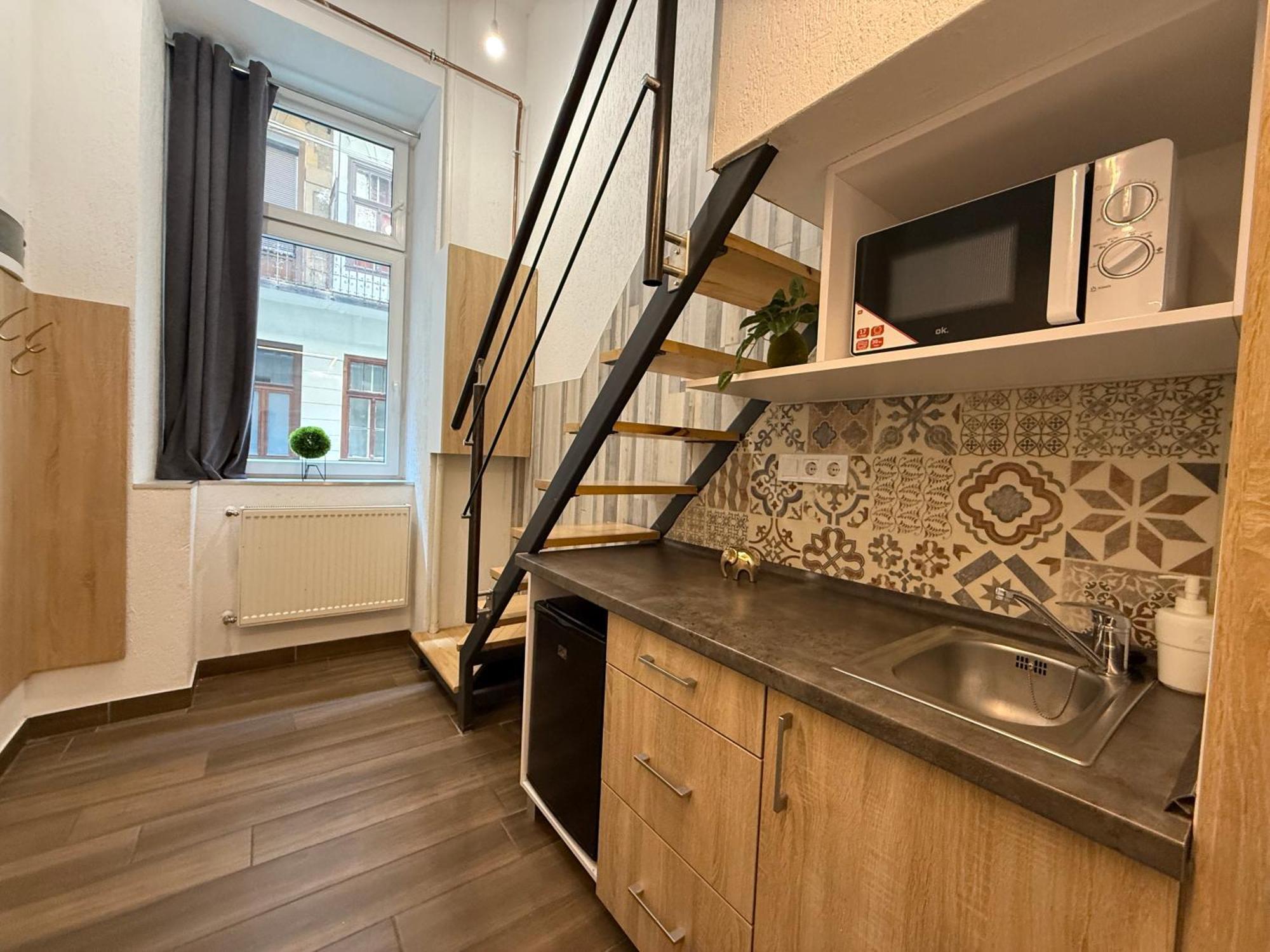 Km33 - - Hostaid Apartament *